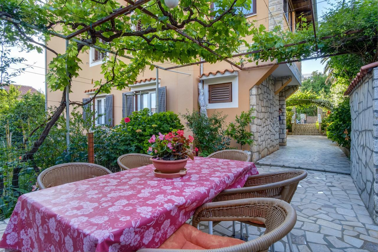 Apartments Beba Mali Lošinj Eksteriør bilde
