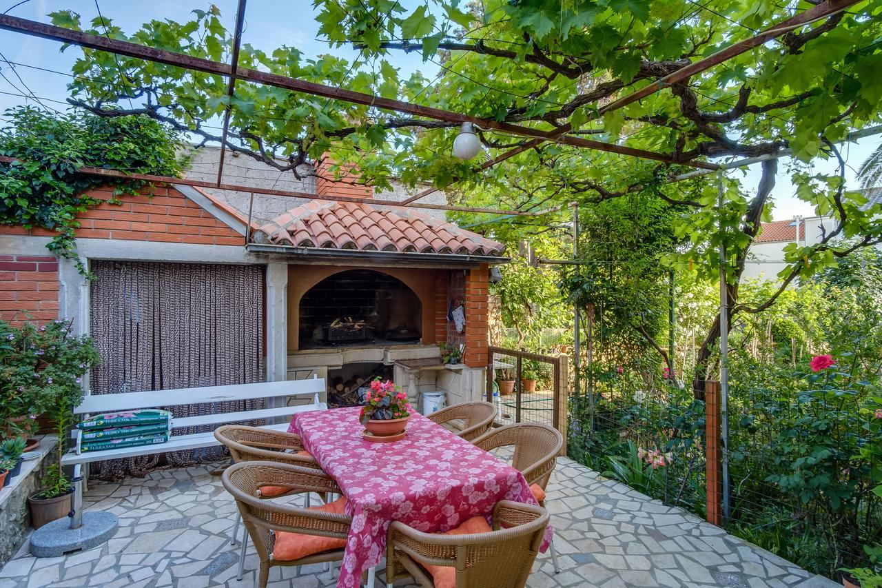 Apartments Beba Mali Lošinj Eksteriør bilde